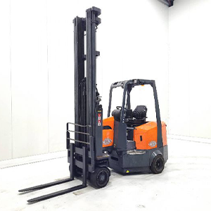 benefits-of-articulated-forklifts